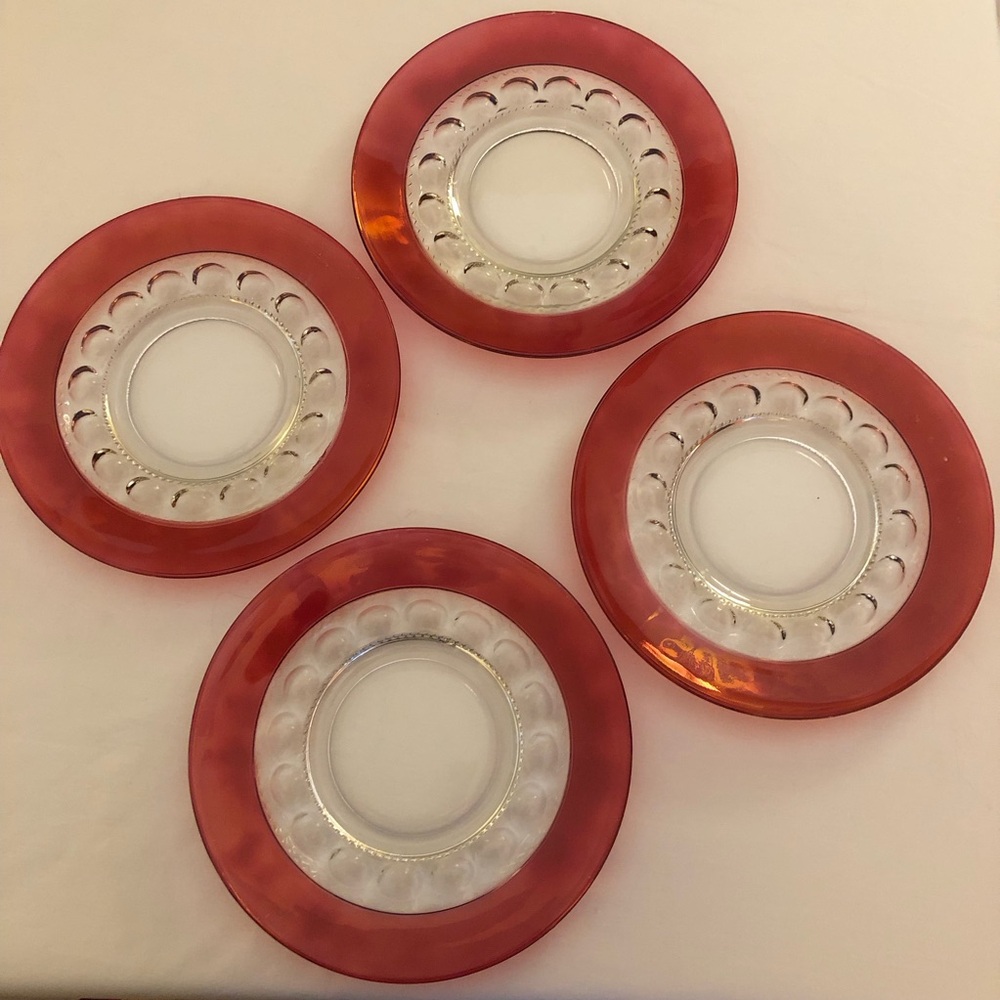Kings Crown Thumbprint Salad Dessert Plates Ruby Red Set of 4 Vintage GORGEOUS